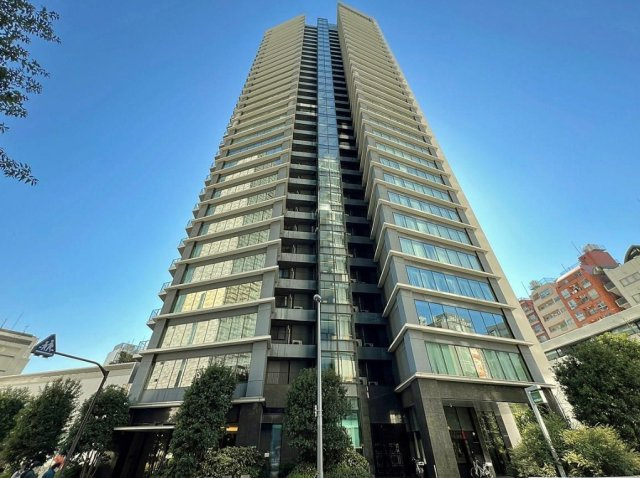 新宿区新宿６丁目の賃貸マンションの外観|この物件契約実績多数の弊社担当者が案内いたします。