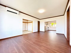 網走市向陽ヶ丘５丁目44－23の居間・リビング