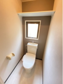 メゾン松丸のトイレ|清潔感のあるトイレです