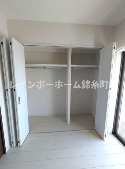 JU GLOBAL TOWERの収納