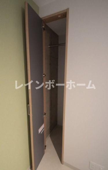 MidCUBE 中台の収納