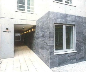 ゴールドシティ小山の外観