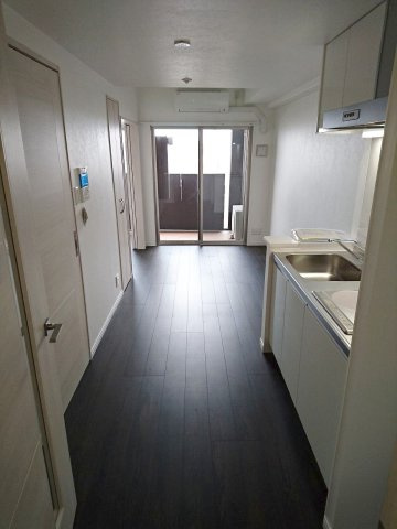 【居間・リビング】 | 新品家具付きマンション大宮14(KaGood福岡)