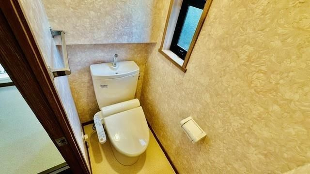 西東京市新町3丁目戸建のトイレ