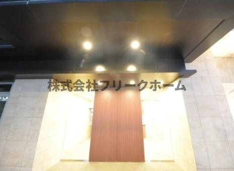 武蔵野市境２丁目の賃貸マンションのロビー