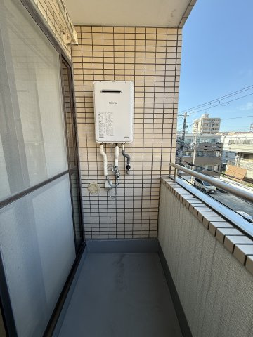 ハイツアルペン杭瀬のバルコニー