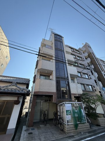 ハイツアルペン杭瀬の外観