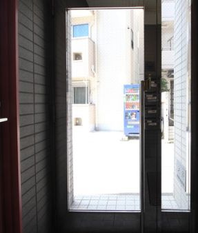 リバティーハイム田端のエントランス|清潔なエントランスです