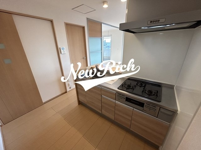 前橋市総社町総社のアパートの居間・リビング
