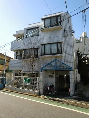 コスモプラザ富士見台の外観