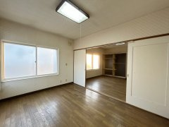 網走郡美幌町美芳5－11の洋室