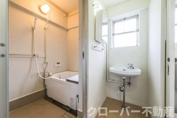 ビレッジハウス本村2号棟の洗面所|ビレッジハウスの同一物件・同一タイプの間取りの写真です