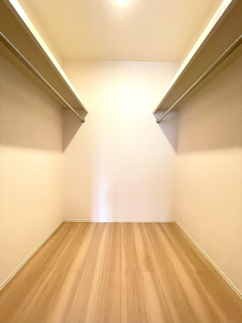 グレイスレジデンス中央の収納|※同タイプ・別室の写真になります。