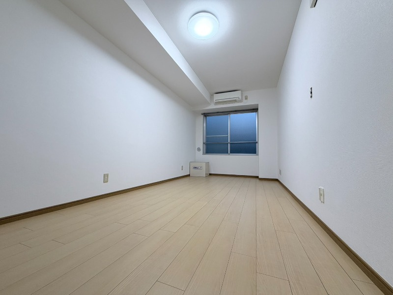 中野区中野１丁目の賃貸マンションの居間・リビング|使いやすい居間です