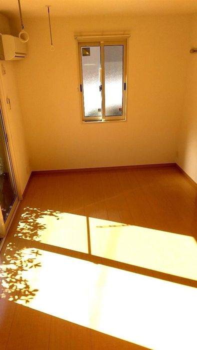 ピヴォワーヌの寝室|他部屋参考写真