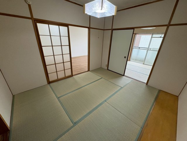 サンハイツ寺田の和室