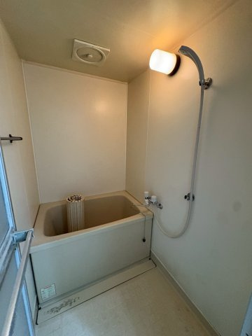 サンハイツ寺田の浴室