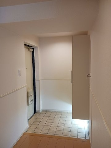 エアリーヒルズ芦屋の玄関|シンプルで使いやすい玄関です