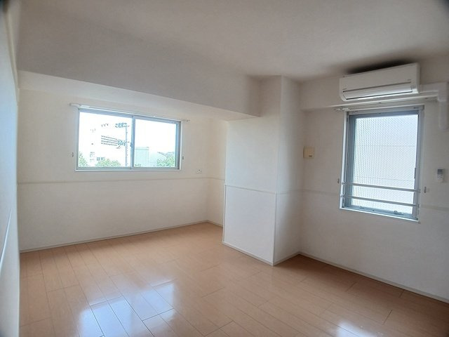 エアリーヒルズ芦屋の寝室|きれいな内装です