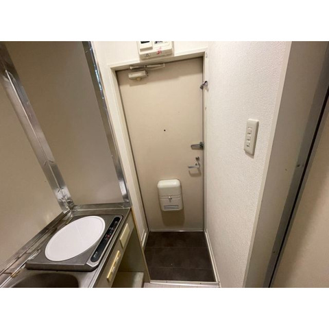 【玄関】 | サンウィングB