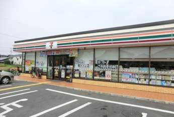 セブンイレブン　さいたま三室店まで450m