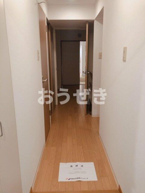プライムアーバン町屋サウスコートの玄関