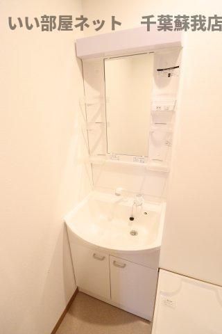 プランドール千葉寺の独立洗面台