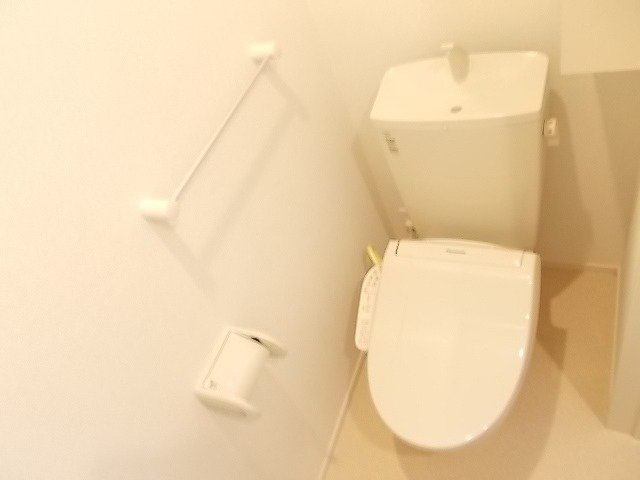 落ち着いたトイレです