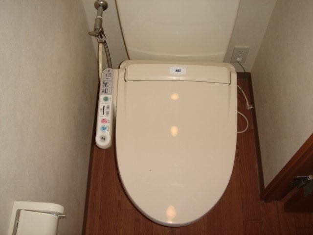 シャワー付トイレ　