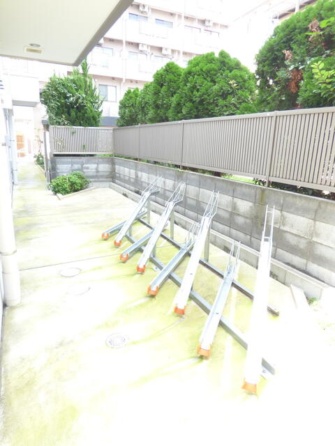 【庭】