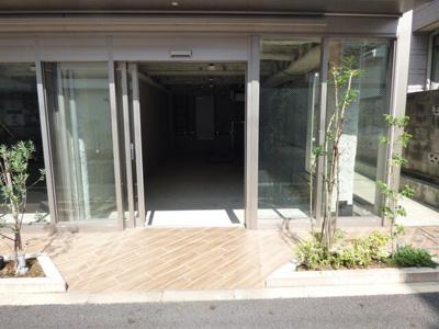 【エントランス】 | ＯＮＯＲＥ　ＴＥＲＲＡＣＥ