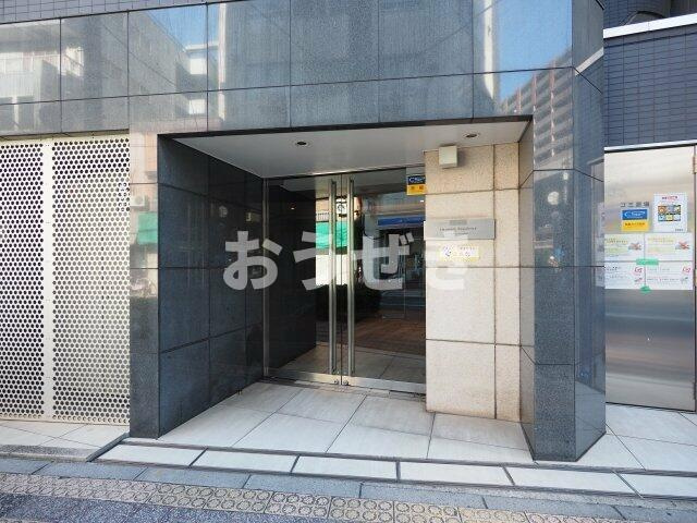 ハーモニーレジデンス上野の杜のエントランス