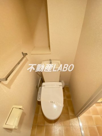 シャトー弁天弐番館のトイレ