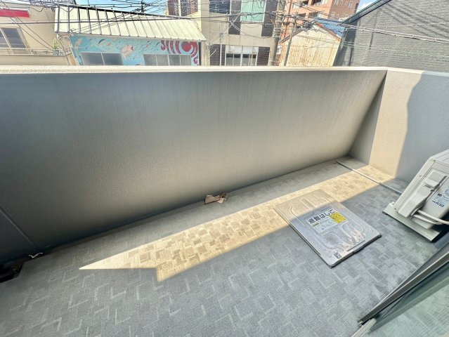 MISTRAL姫路駅前Ⅴ忍町のバルコニー