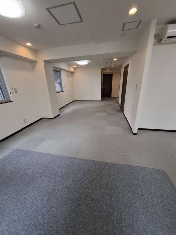 中央区東日本橋２丁目の賃貸マンション