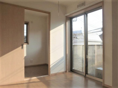 【居間・リビング】 | Maison　Koharu | 7.3帖のきれいなDK。