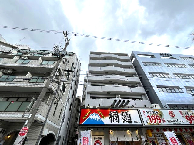 アドラブール古川橋の外観