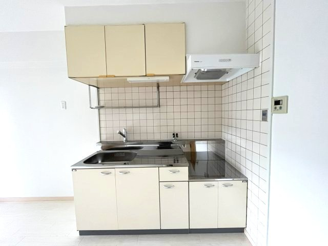 アドラブール古川橋のキッチン