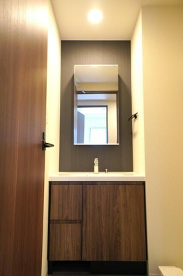 【洗面所】 | Ｊ．ＧＲＡＮ　Ｃｏｕｒｔ　品川西大井ＷＥＳＴ | ※写真は同タイプ住戸です。