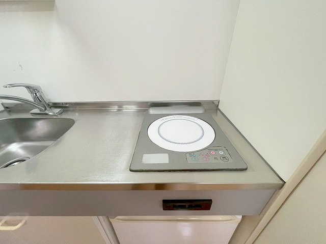 大阪市淀川区三国本町３丁目の賃貸マンションのキッチン