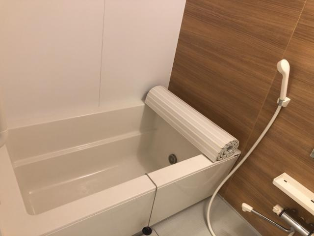 バス