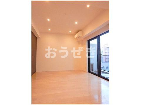 ＰＲＥＭＩＵＭ　ＣＵＢＥ菊川の居間・リビング