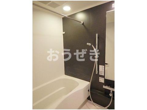 ＰＲＥＭＩＵＭ　ＣＵＢＥ菊川の浴室