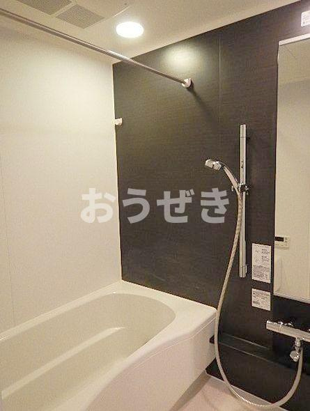 ＰＲＥＭＩＵＭ　ＣＵＢＥ菊川の浴室