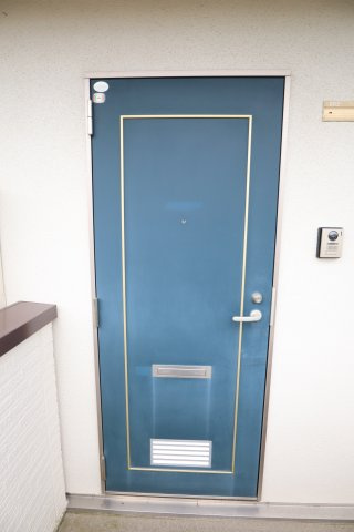 シンプルで使いやすい玄関です