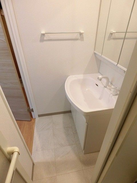 ResidenceTAKAMIYAの洗面所