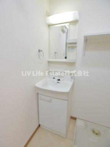 西東京市南町２丁目の賃貸マンションの洗面所