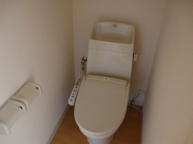 シャワー付トイレ