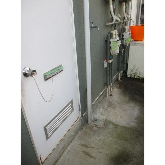 室外洗濯機置き場