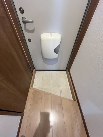 毎日通る玄関はこちらです